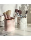 Nowoczesne porcelanowe organizery na kosmetyki pędzle na toaletkę do łazienki modne oryginalne