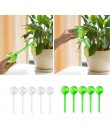 1/5 sztuk automatyczna roślin samo podlewanie podajnik wody z tworzywa sztucznego piłka PVC roślin kwiaty podajnik wody wewnątrz