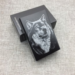 Spersonalizowany wilk Totem ze stopu Aluminium przenośny papieros Case Laser rzeźbione wilk nie znikną pudełko na papierosy posi