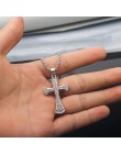 Tiny błyszczący kryształ górski wisiorek z ukrzyżowanym jezusem dla mężczyzn betonowa lśniąca kryształowa złota/srebrna naszyjni