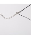 Biżuteria damska skórzany delikatny regulowany choker na szyję z perełkami koralikami na rzemyku