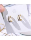 MENGJIQIAO 2019 nowa gorąca sprzedaż Vintage kolorowe Rhinestone kolczyki małe kółka kobiety moda imitacja perły półkole Pendien