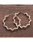 Prosty zwykły złoty kolor Metal Pearl Hoop kolczyki moda duże koło obręcze kreatywne kolczyki dla kobiet Party biżuteria