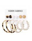 Prosty zwykły złoty kolor Metal Pearl Hoop kolczyki moda duże koło obręcze kreatywne kolczyki dla kobiet Party biżuteria