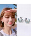 MENGJIQIAO 2018 koreański nowy kolorowy Rhinestone wieniec stadniny kolczyki dla kobiet słodki kwiat powłoki małe Cirlce Brincos