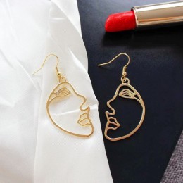 Carvejewl Girls wielokrotny wybór kolczyki Retro stop metali moda sztuka abstrakcyjna Hollow Out twarz dynda kolczyk dla kobiet 