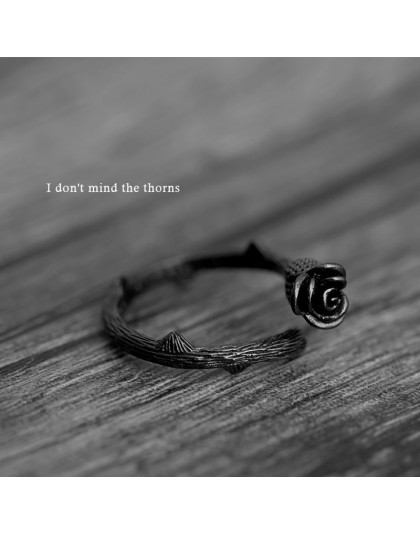 Powieść Design Gun czarna pozłacana róża pierścienie kwiatowe dla kobiet biżuteria regulowany pierścień uszczelniający koło kobi