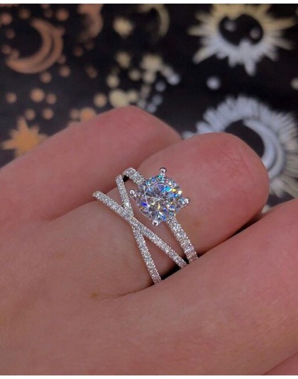 Huitan fantazyjny krzyż sznurka pierścionek z kwadratowym cyrkoniami kamień elegancki palec opaska pierścieniowa dla kobiet rocz