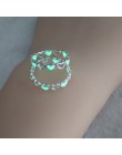Gorąca sprzedaż regulowany kształt serca świecący pierścień świecące w ciemny srebrny kolorowe pierścienie dla kobiet Glow Hollo