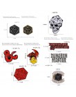D20 szpilki Dungeons & Dragons dwadzieścia jednostronne Die RPG D & D stołowe fani gier prezenty biżuteria broszki przypinki na 