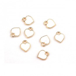 50 sztuk 8mm stopu cynku emalia Charms Mini słodkie serce Charms dla majsterkowiczów naszyjniki bransoletki biżuteria akcesoria