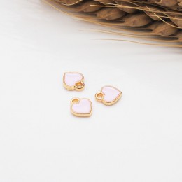 50 sztuk/partia moda małe serce kształt Charms 7*8mm złoty Tone kropla oleju DIY bransoletka pływające amulety