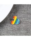Twórczy Rainbow serce palec serdeczny flaga miłość to miłość Pins broszki LGBT projekt metalowe odznaki gejów lesbijek duma klap