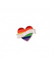 Twórczy Rainbow serce palec serdeczny flaga miłość to miłość Pins broszki LGBT projekt metalowe odznaki gejów lesbijek duma klap