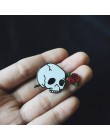 Goth Romance Rose Flower szkielet emalia Pin para zakochanych szkielet biżuteria Dark Punk broszki odznaki Unisex Goth emalia Pi
