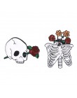 Goth Romance Rose Flower szkielet emalia Pin para zakochanych szkielet biżuteria Dark Punk broszki odznaki Unisex Goth emalia Pi