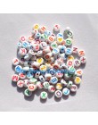 Płaskie serce kształt 7mm mieszane kolorowe akrylowe koraliki z literami dla DIY alfabet biżuteria bransoletki samodzielne wytwa