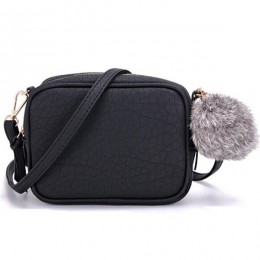 Gusure Fashion Trend małe torby na ramię z futrzana kulka wisząca torba dla kobiet Casual Mini słodkie torby Crossbody