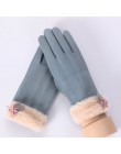 Sparsil Women ekran dotykowy zamszowe rękawiczki zimowe dwuwarstwowe futrzane rękawiczki ciepłe śnieżynka hafty Outdoor modne rę