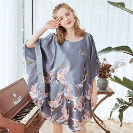 Nowe czerwone kobiety seksowna satyna nocna koszula nocna Plus rozmiar luźna Kaftan szlafrok koszula nocna letnia bielizna nocna