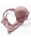 Kobiety biustonosz Sexy koronkowa bielizna bez pleców moda biustonosze push-up dla kobiet C D biustonosz nieusztywniany miękka b
