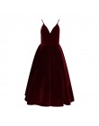 TWOTWINSTYLE letnia sukienka z odkrytymi plecami dla kobiet V Neck Spaghetti pasek bez rękawów wysokiej talii Sexy sukienek kobi