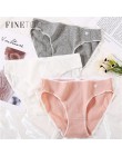 Bawełniane majtki serce dla kobiet 1Pc jednokolorowe kalesony oddychające majtki modna bielizna Sexy kobiece majtki New Arrival 