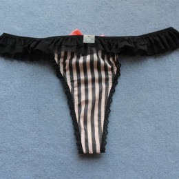 Voplidia bielizna Ruffles bielizna kobiety Plus rozmiar Sexy Lolita Kawaii stringi VS koronkowe różowe majtki t-back String stri