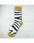 Gorąca sprzedaż bambusowe śmieszne skarpetki damskie kreskówka zwierzęta wzór kwiat ptak Zebra 5 kolorów Unisex oryginalny kolor