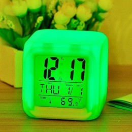 Alarm led Colock 7 zmiana kolorów cyfrowa tablica gadżet cyfrowy termometr z alarmem świecące w nocy sześciany zegar led domu