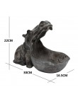 Efektowna awangardowa figurka hipopotam ceramiczna ozdobna dekoracyjna z tacą na klucze biżuterię słodycze