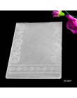 2019 New Arrival księga gości wzór w kropki DIY cięcie papieru umiera Scrapbooking plastikowe tłoczenie Folder rozmiar 10.5*15.5
